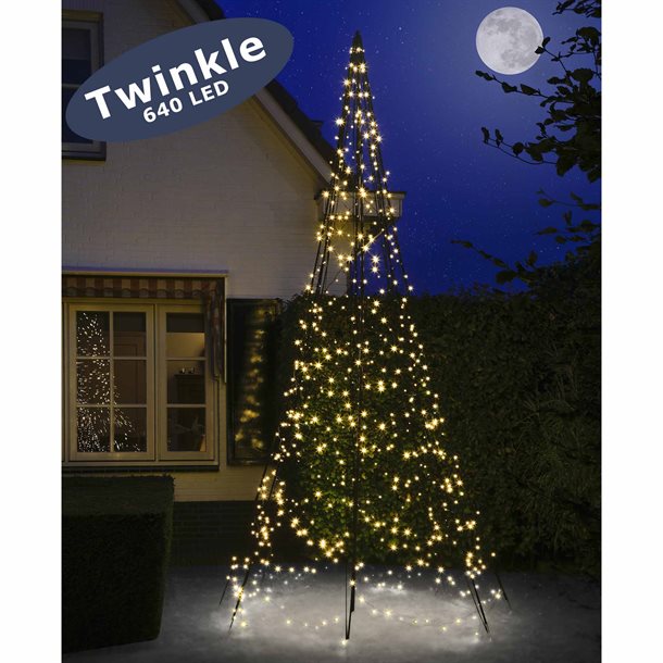 Fairybell 4 meter højt LED juletræ med 640 LED’er i varm hvid, med "Twinkle effekt" og inklusiv stang FANL-400-640-03-EU  